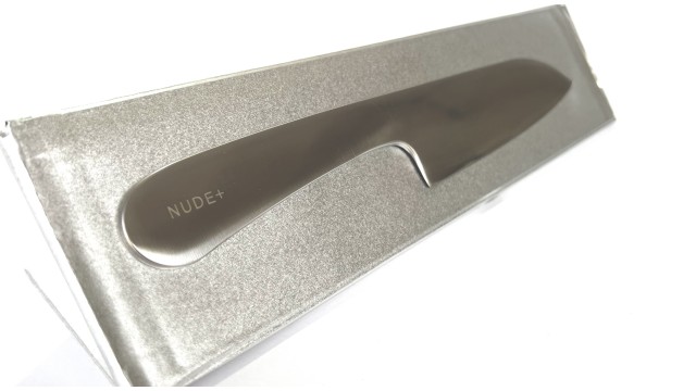 NUDE+ SANTOKU di Shizu Hamono: Eleganza e Precisione per la Cucina.