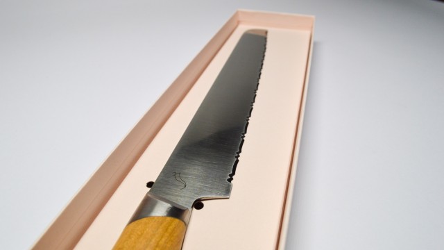 KASANE DA PANE 210MM - coltello giapponese in acciaio inossidabile