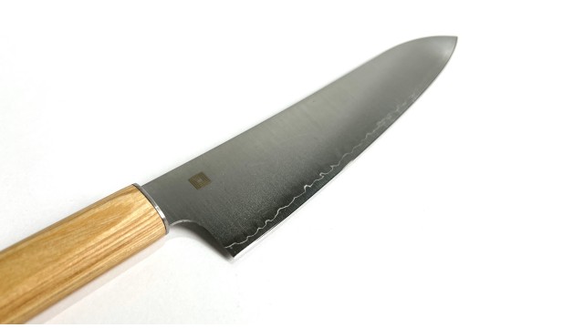 YURI SANTOKU SHIZU HAMONO: Un Coltello Multifunzione per Ogni Cucina